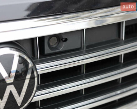 Черный Фольксваген Туарег, объемом двигателя 2.97 л и пробегом 252 тыс. км за 40500 $, фото 26 на Automoto.ua