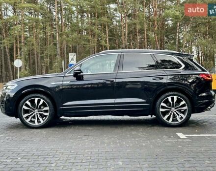 Черный Фольксваген Туарег, объемом двигателя 2.97 л и пробегом 264 тыс. км за 44000 $, фото 16 на Automoto.ua