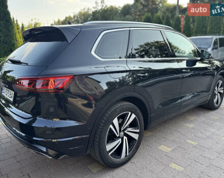 Чорний Фольксваген Туарег, об'ємом двигуна 2.97 л та пробігом 240 тис. км за 43500 $, фото 4 на Automoto.ua