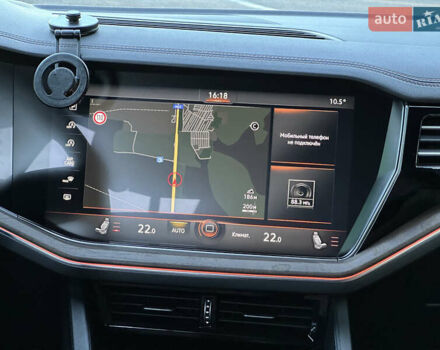 Черный Фольксваген Туарег, объемом двигателя 3 л и пробегом 259 тыс. км за 38999 $, фото 72 на Automoto.ua