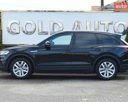 Черный Фольксваген Туарег, объемом двигателя 2.97 л и пробегом 115 тыс. км за 39900 $, фото 5 на Automoto.ua