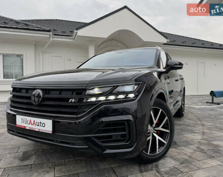 Чорний Фольксваген Туарег, об'ємом двигуна 3 л та пробігом 99 тис. км за 57888 $, фото 9 на Automoto.ua