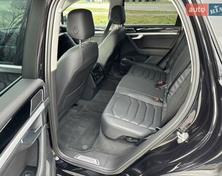 Черный Фольксваген Туарег, объемом двигателя 2.97 л и пробегом 96 тыс. км за 45500 $, фото 14 на Automoto.ua