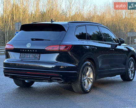 Черный Фольксваген Туарег, объемом двигателя 3 л и пробегом 259 тыс. км за 38999 $, фото 7 на Automoto.ua