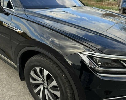 Черный Фольксваген Туарег, объемом двигателя 2.97 л и пробегом 162 тыс. км за 48500 $, фото 14 на Automoto.ua