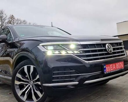 Черный Фольксваген Туарег, объемом двигателя 3 л и пробегом 189 тыс. км за 42800 $, фото 3 на Automoto.ua