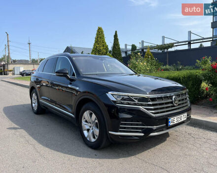 Чорний Фольксваген Туарег, об'ємом двигуна 2.97 л та пробігом 151 тис. км за 42900 $, фото 5 на Automoto.ua