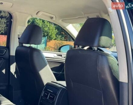 Черный Фольксваген Туарег, объемом двигателя 2.97 л и пробегом 188 тыс. км за 21980 $, фото 37 на Automoto.ua