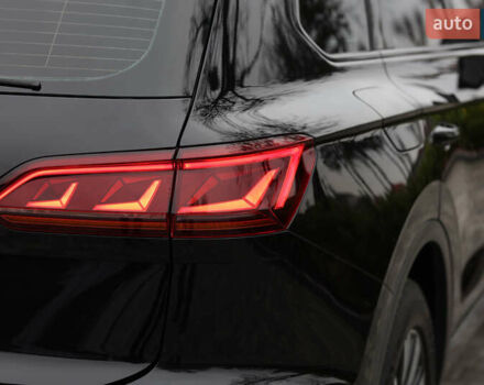 Черный Фольксваген Туарег, объемом двигателя 2.97 л и пробегом 252 тыс. км за 40500 $, фото 14 на Automoto.ua