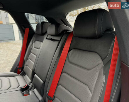 Чорний Фольксваген Туарег, об'ємом двигуна 3 л та пробігом 105 тис. км за 57888 $, фото 43 на Automoto.ua