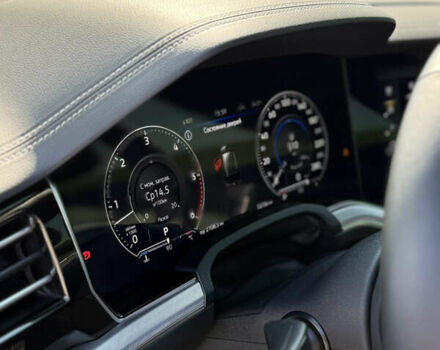 Черный Фольксваген Туарег, объемом двигателя 2.97 л и пробегом 76 тыс. км за 58500 $, фото 12 на Automoto.ua