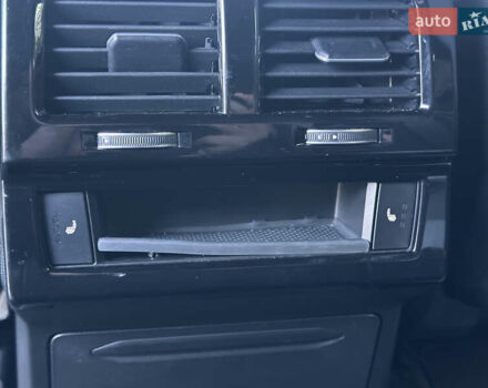 Черный Фольксваген Туарег, объемом двигателя 3 л и пробегом 259 тыс. км за 38999 $, фото 55 на Automoto.ua