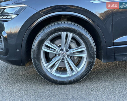 Черный Фольксваген Туарег, объемом двигателя 3 л и пробегом 259 тыс. км за 38999 $, фото 28 на Automoto.ua