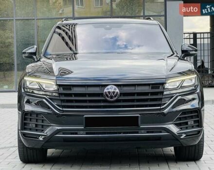 Чорний Фольксваген Туарег, об'ємом двигуна 2.97 л та пробігом 170 тис. км за 41950 $, фото 1 на Automoto.ua