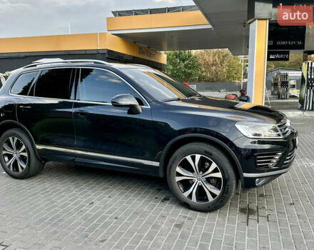 Черный Фольксваген Туарег, объемом двигателя 2.97 л и пробегом 121 тыс. км за 39900 $, фото 24 на Automoto.ua