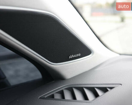 Черный Фольксваген Туарег, объемом двигателя 2.97 л и пробегом 252 тыс. км за 40500 $, фото 45 на Automoto.ua