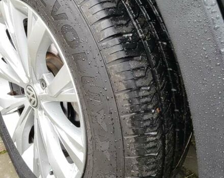 Чорний Фольксваген Туарег, об'ємом двигуна 2 л та пробігом 83 тис. км за 18900 $, фото 14 на Automoto.ua