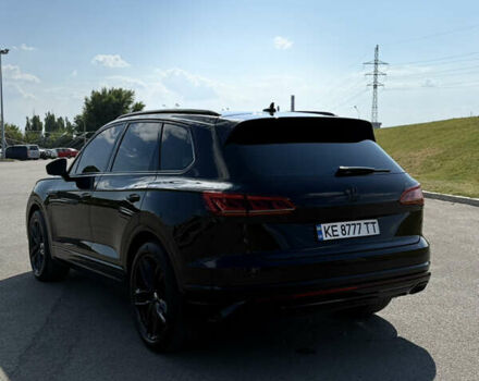 Черный Фольксваген Туарег, объемом двигателя 2.97 л и пробегом 76 тыс. км за 58500 $, фото 8 на Automoto.ua