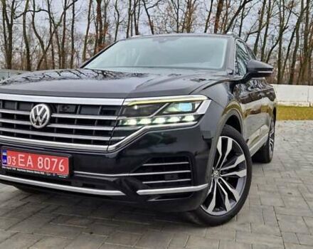 Черный Фольксваген Туарег, объемом двигателя 3 л и пробегом 189 тыс. км за 42800 $, фото 1 на Automoto.ua