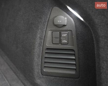 Черный Фольксваген Туарег, объемом двигателя 2.97 л и пробегом 252 тыс. км за 40500 $, фото 30 на Automoto.ua