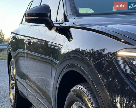 Черный Фольксваген Туарег, объемом двигателя 3 л и пробегом 259 тыс. км за 38999 $, фото 24 на Automoto.ua