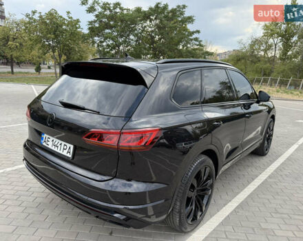 Чорний Фольксваген Туарег, об'ємом двигуна 3 л та пробігом 190 тис. км за 44500 $, фото 5 на Automoto.ua