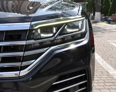 Черный Фольксваген Туарег, объемом двигателя 2.97 л и пробегом 138 тыс. км за 46400 $, фото 13 на Automoto.ua