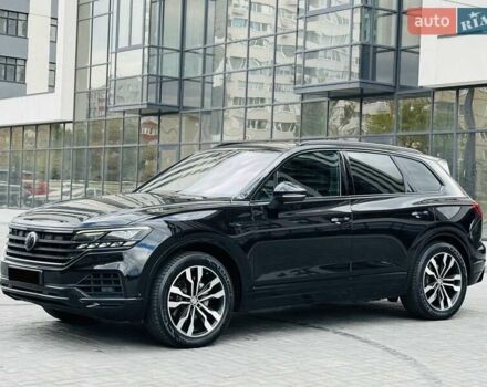Чорний Фольксваген Туарег, об'ємом двигуна 2.97 л та пробігом 170 тис. км за 41950 $, фото 3 на Automoto.ua