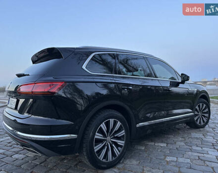 Черный Фольксваген Туарег, объемом двигателя 3 л и пробегом 229 тыс. км за 39999 $, фото 12 на Automoto.ua