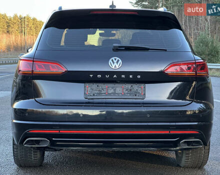 Черный Фольксваген Туарег, объемом двигателя 3 л и пробегом 259 тыс. км за 38999 $, фото 5 на Automoto.ua
