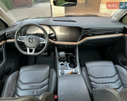 Чорний Фольксваген Туарег, об'ємом двигуна 2.97 л та пробігом 190 тис. км за 42000 $, фото 14 на Automoto.ua