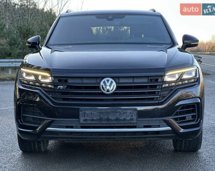 Черный Фольксваген Туарег, объемом двигателя 3 л и пробегом 259 тыс. км за 38999 $, фото 11 на Automoto.ua