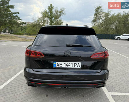 Чорний Фольксваген Туарег, об'ємом двигуна 3 л та пробігом 190 тис. км за 44500 $, фото 6 на Automoto.ua