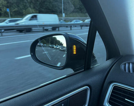 Черный Фольксваген Туарег, объемом двигателя 2.97 л и пробегом 275 тыс. км за 24800 $, фото 35 на Automoto.ua