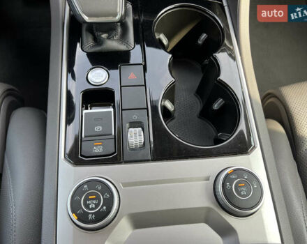 Чорний Фольксваген Туарег, об'ємом двигуна 2.97 л та пробігом 151 тис. км за 42900 $, фото 13 на Automoto.ua