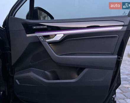 Черный Фольксваген Туарег, объемом двигателя 3 л и пробегом 229 тыс. км за 39999 $, фото 46 на Automoto.ua