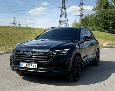 Черный Фольксваген Туарег, объемом двигателя 2.97 л и пробегом 76 тыс. км за 58500 $, фото 1 на Automoto.ua