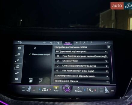 Черный Фольксваген Туарег, объемом двигателя 2.97 л и пробегом 264 тыс. км за 44000 $, фото 88 на Automoto.ua