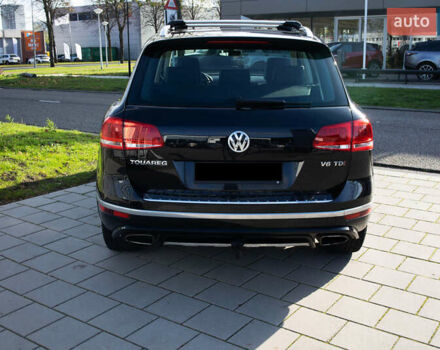Чорний Фольксваген Туарег, об'ємом двигуна 3 л та пробігом 106 тис. км за 32519 $, фото 5 на Automoto.ua