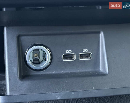 Черный Фольксваген Туарег, объемом двигателя 3 л и пробегом 259 тыс. км за 38999 $, фото 56 на Automoto.ua