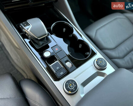 Чорний Фольксваген Туарег, об'ємом двигуна 3 л та пробігом 166 тис. км за 49900 $, фото 30 на Automoto.ua