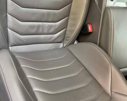 Черный Фольксваген Туарег, объемом двигателя 2.97 л и пробегом 228 тыс. км за 39999 $, фото 6 на Automoto.ua