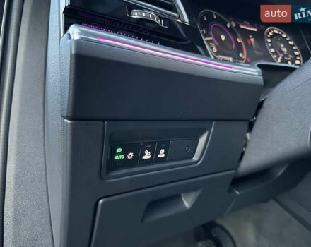 Черный Фольксваген Туарег, объемом двигателя 3 л и пробегом 229 тыс. км за 39999 $, фото 32 на Automoto.ua