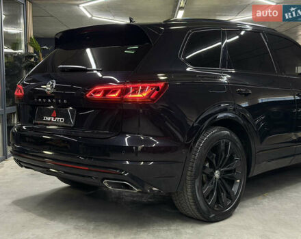 Черный Фольксваген Туарег, объемом двигателя 2.97 л и пробегом 172 тыс. км за 50500 $, фото 16 на Automoto.ua