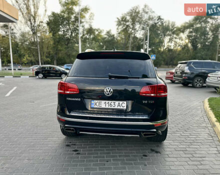 Черный Фольксваген Туарег, объемом двигателя 2.97 л и пробегом 121 тыс. км за 39900 $, фото 28 на Automoto.ua