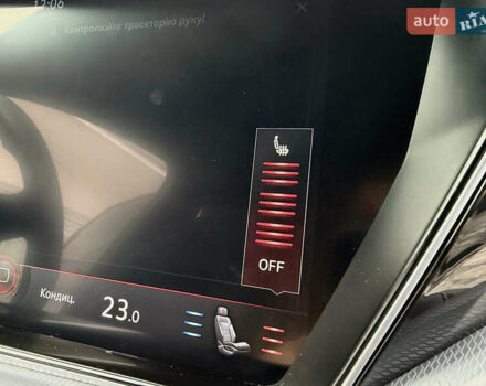 Чорний Фольксваген Туарег, об'ємом двигуна 3 л та пробігом 105 тис. км за 57888 $, фото 73 на Automoto.ua