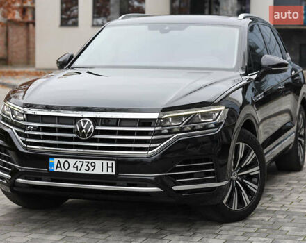 Черный Фольксваген Туарег, объемом двигателя 2.97 л и пробегом 252 тыс. км за 40500 $, фото 10 на Automoto.ua