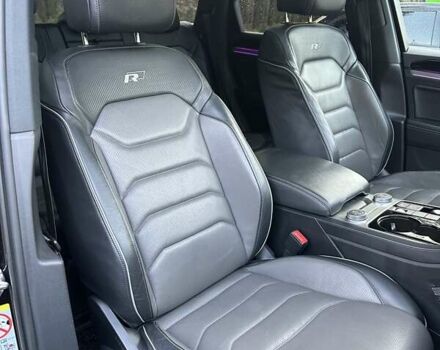 Черный Фольксваген Туарег, объемом двигателя 2.97 л и пробегом 264 тыс. км за 44000 $, фото 50 на Automoto.ua