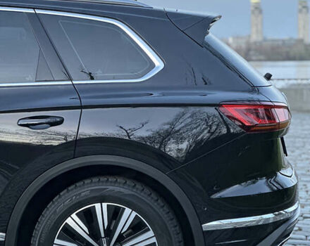 Черный Фольксваген Туарег, объемом двигателя 3 л и пробегом 229 тыс. км за 39999 $, фото 10 на Automoto.ua