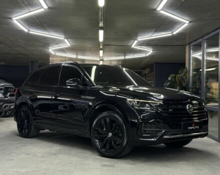 Черный Фольксваген Туарег, объемом двигателя 3 л и пробегом 172 тыс. км за 50500 $, фото 2 на Automoto.ua